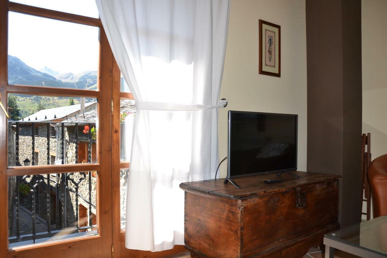 Casa Rural Borda Marianet Cerler Kültér fotó
